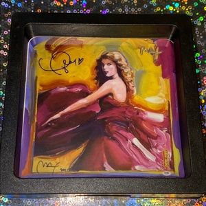 TAYLOR SWIFT MAX PRESS RELEASE PHOTO PROMOTIONAL & FRAME !!!!